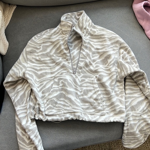 Aritzia TNA POLAR FLEECE HALF ZIP - Picture 1 of 3